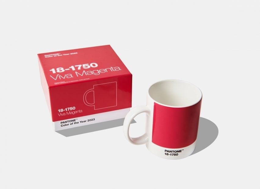 pantone 2